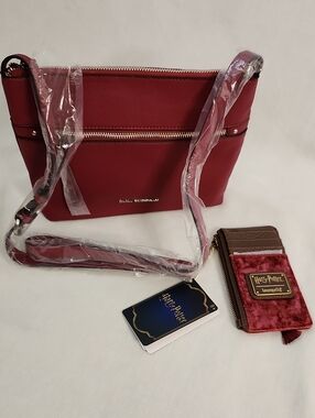 Dana Buchman  Pebbled Leather Crossbody with Loungefly "Gryffndor" Cardholder
